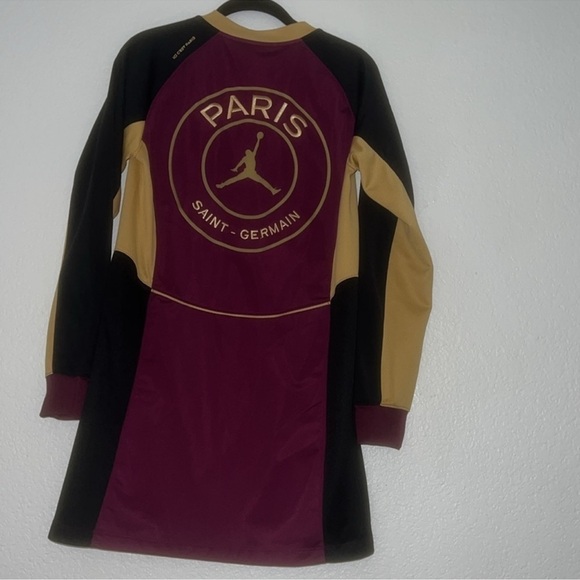 Air Jordan Women’s Paris St Germain PSG - Picture 7 of 9